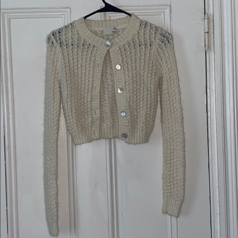 Aritzia White Sweater